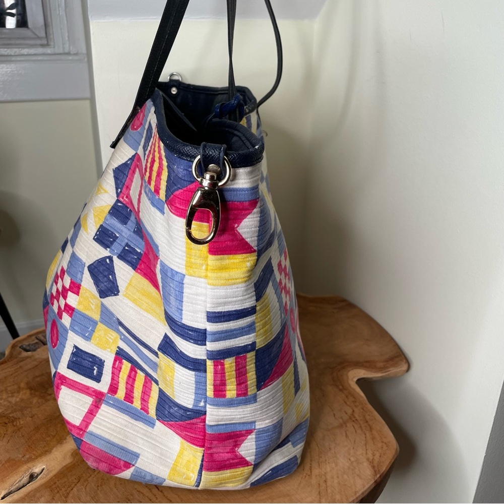 Vineyard Vines Nautical Sail Flags Shoulder Bag / Tote View 6